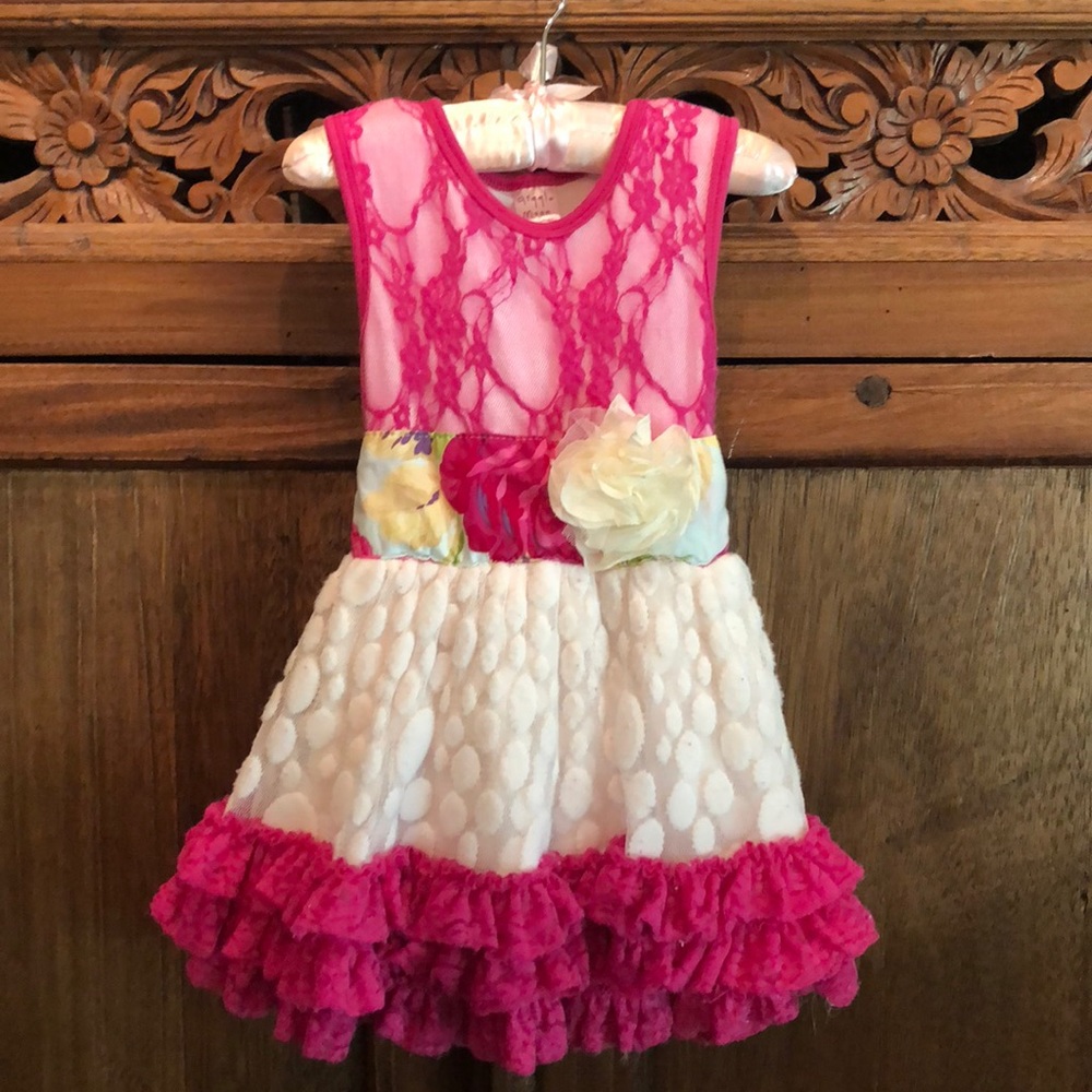 Giggle Moon Top size 4